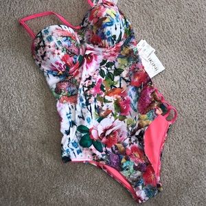 Beautiful-colorful-swimsuit